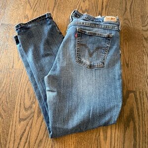 Levi's classic 505 Blue Denim straight leg Jeans with Tan Stitching size 14S